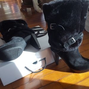 Boots black suede fur Nine West sz 6.5 high heel platform